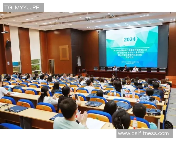 跳水运动的魅力与挑战：从技巧训练到心理素质的全面剖析